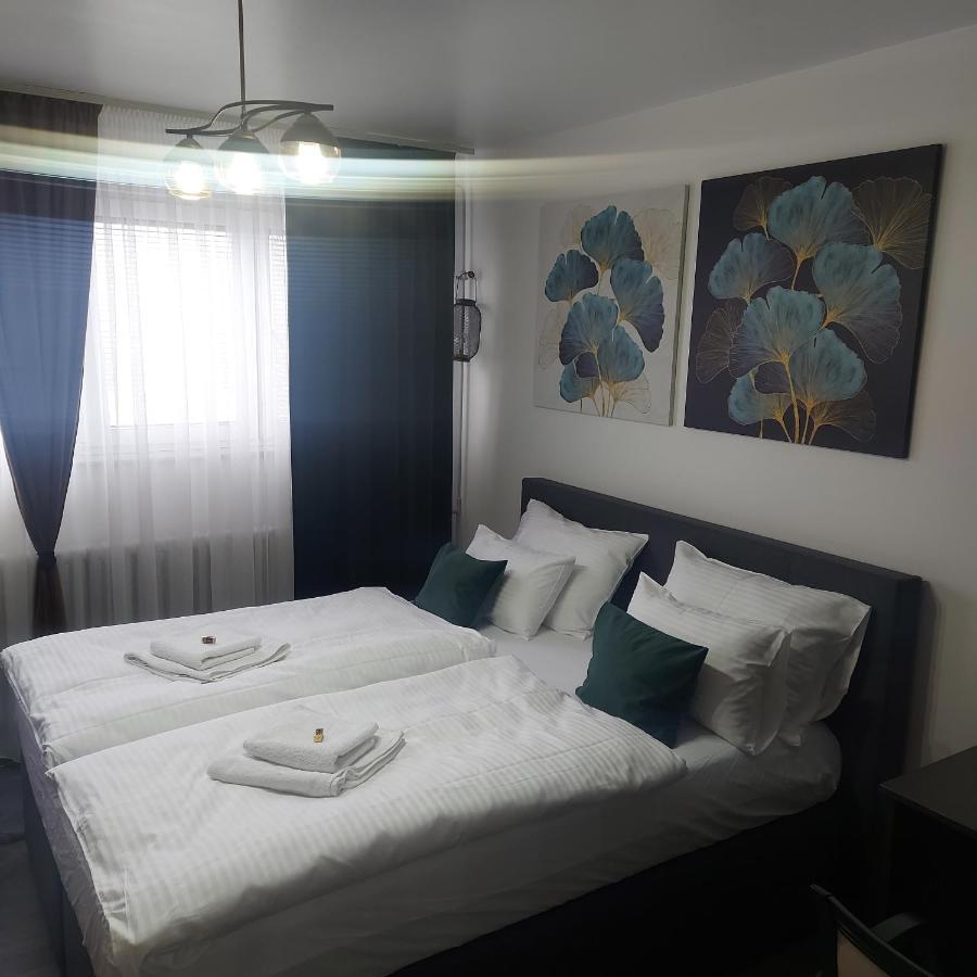 באניה לוקה Apartman Pozoriste Penthaus מראה חיצוני תמונה