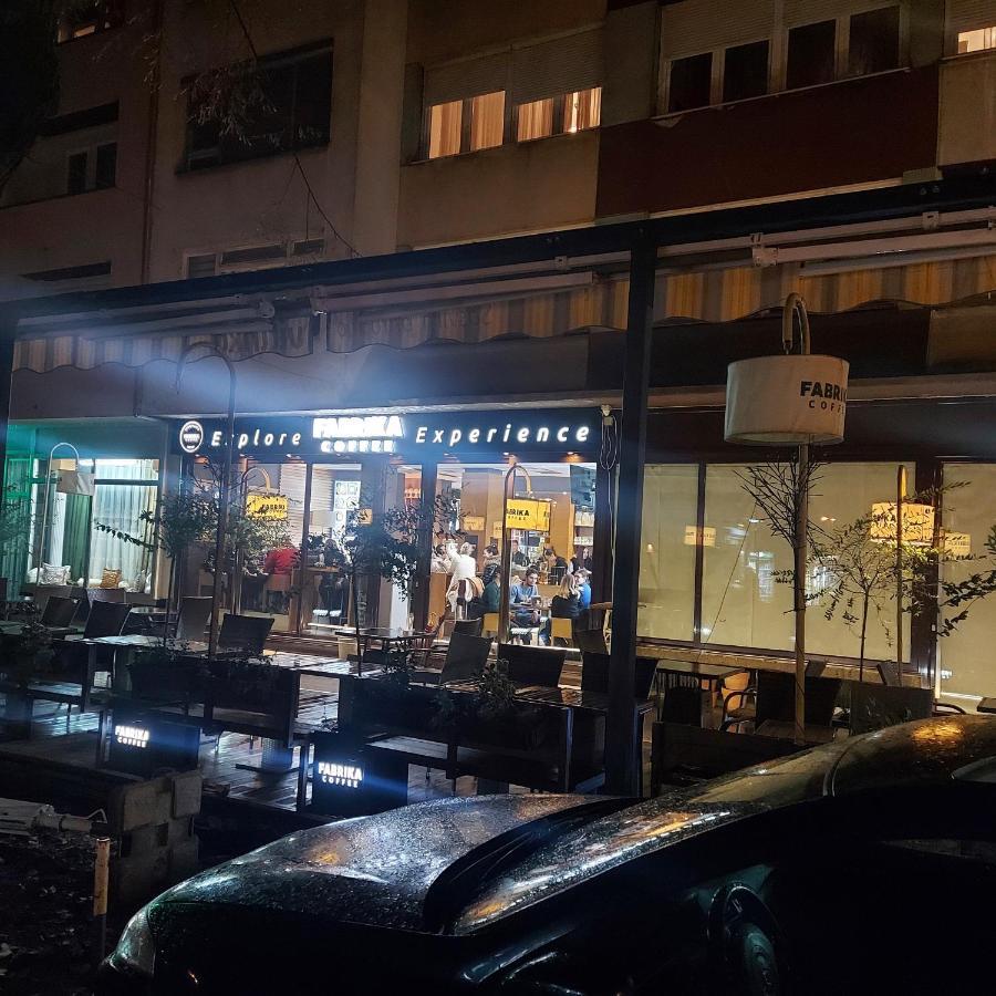 באניה לוקה Apartman Pozoriste Penthaus מראה חיצוני תמונה