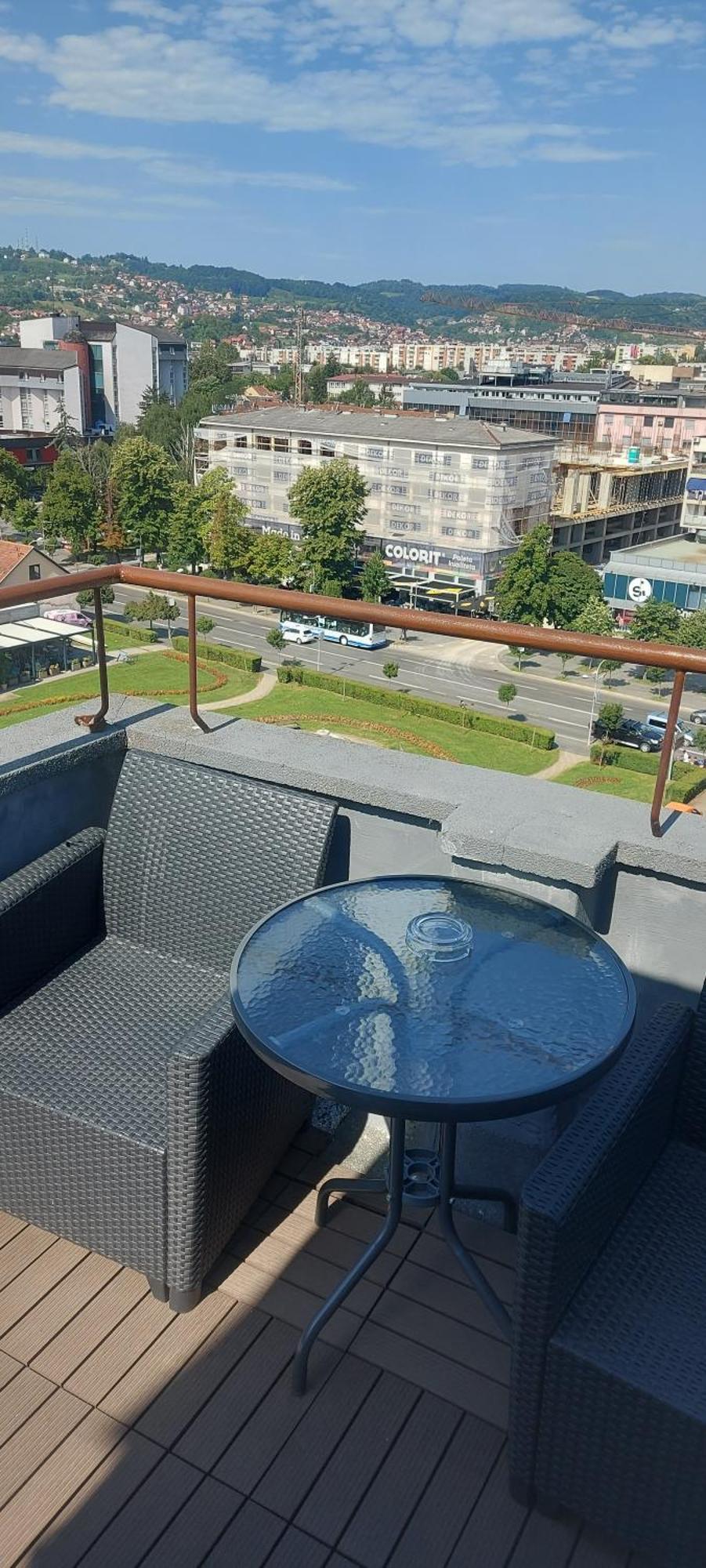 באניה לוקה Apartman Pozoriste Penthaus חדר תמונה